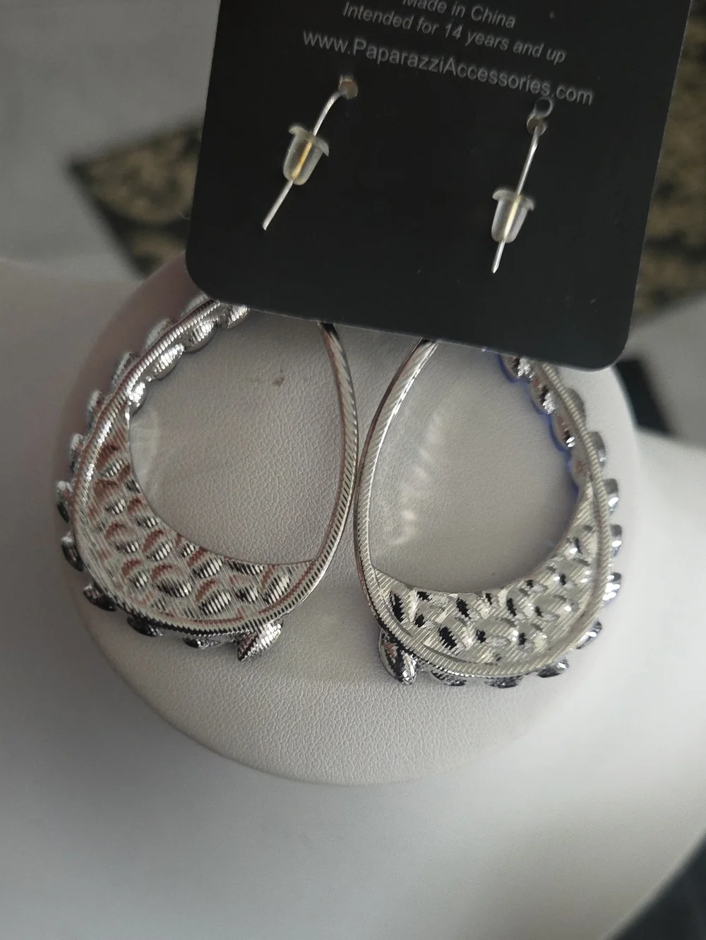 Paparazzi Blue Gem Earrings NWT